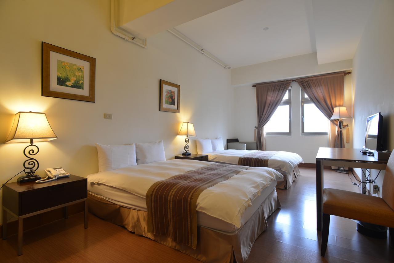 Yago Inn Tamsui Exterior photo